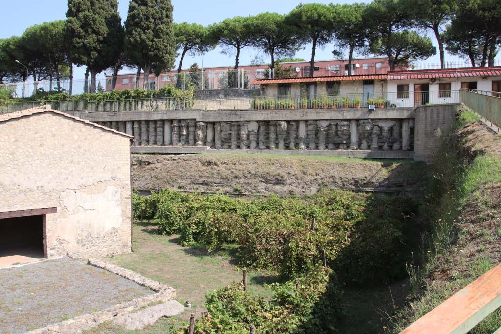 Villa Regina Boscoreale September 2021 Looking North Along East Side